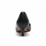 Czółenka na niskim obcasie z wycięciami – czarne, ostry nosek – zdjęcie 5