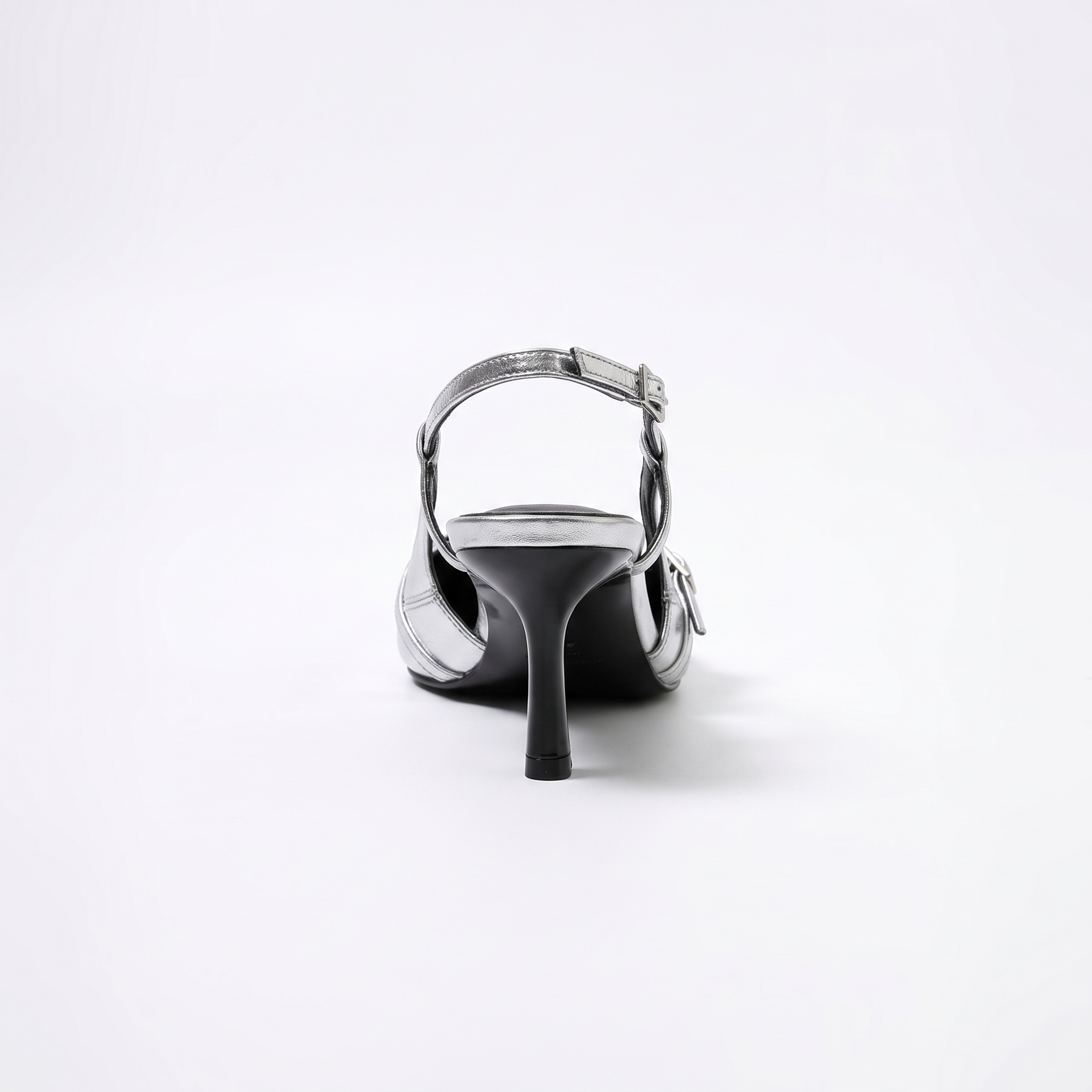 Damskie czółenka slingback na niskim obcasie – srebrne, sprzączki – zdjęcie 3