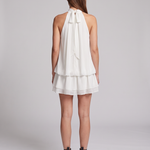 Sukienka mini z dekoltem halter – zwiewna, wiązana na szyi – zdjęcie 3