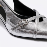 Damskie czółenka slingback na niskim obcasie – srebrne, sprzączki – zdjęcie 5