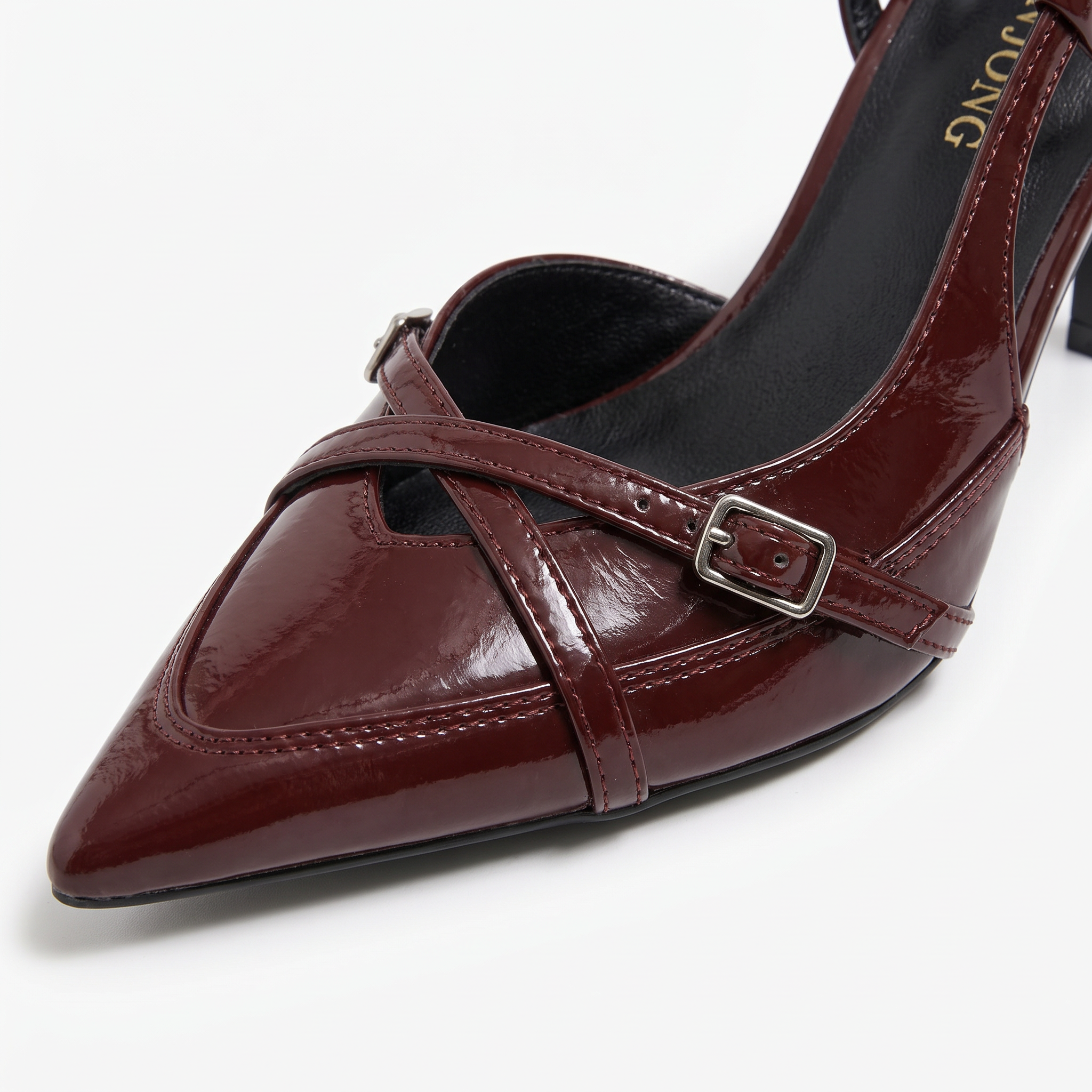 Czółenka slingback na niskim obcasie – bordowe, skrzyżowane klamry – zdjęcie 5
