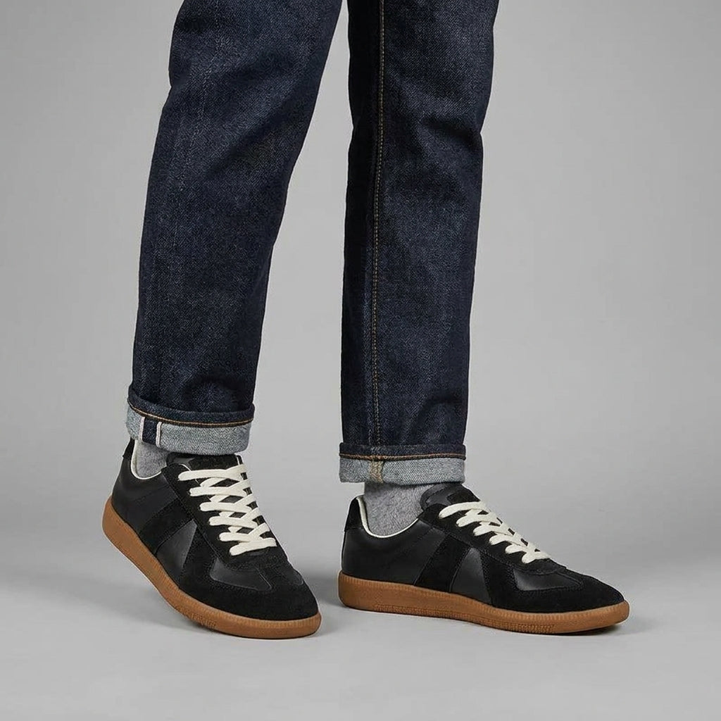 Męskie niskie sneakersy retro – panele i kontrastowe przeszycia – zdjęcie 3
