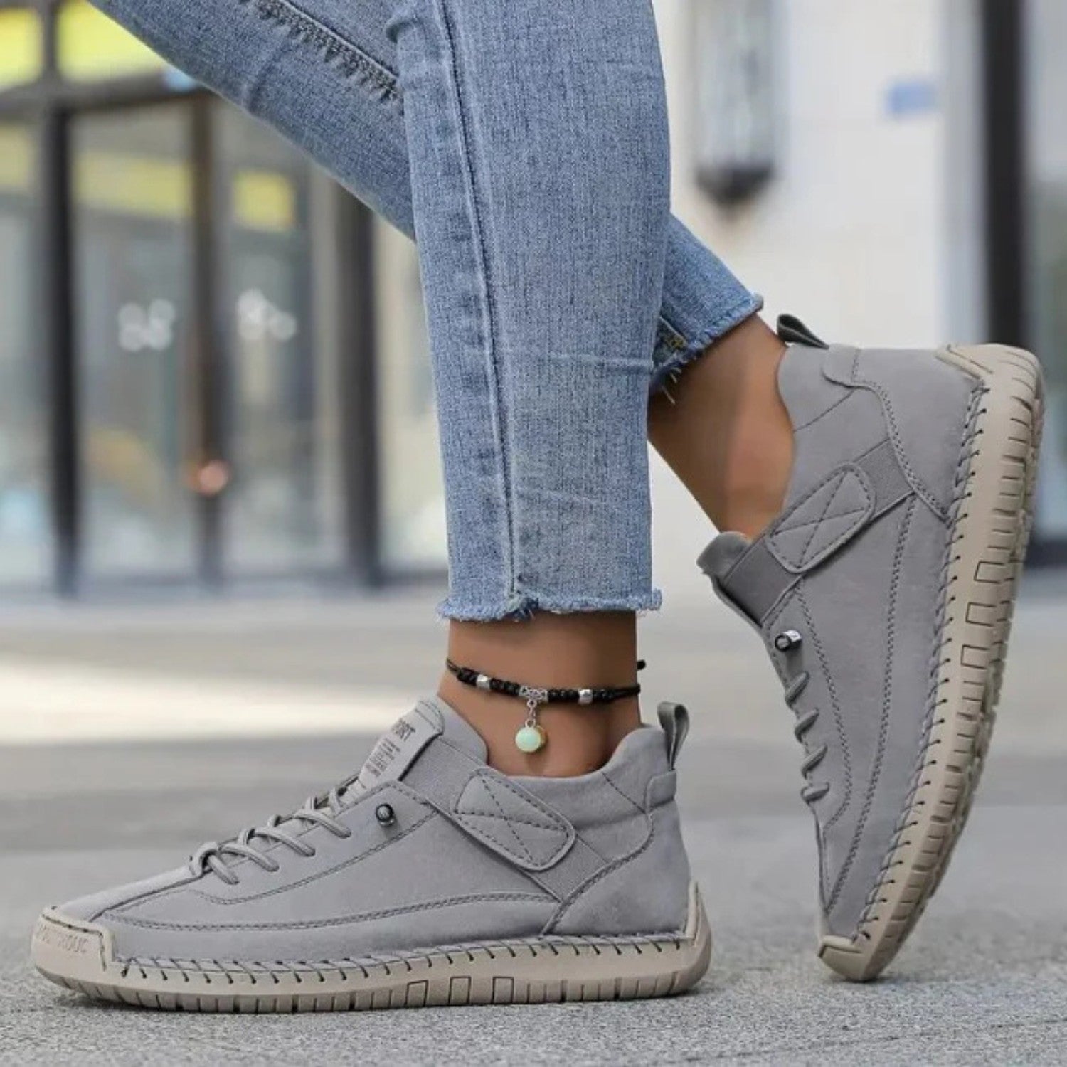 Damskie buty codzienne o szerokim kroju – miękka podeszwa – Szary