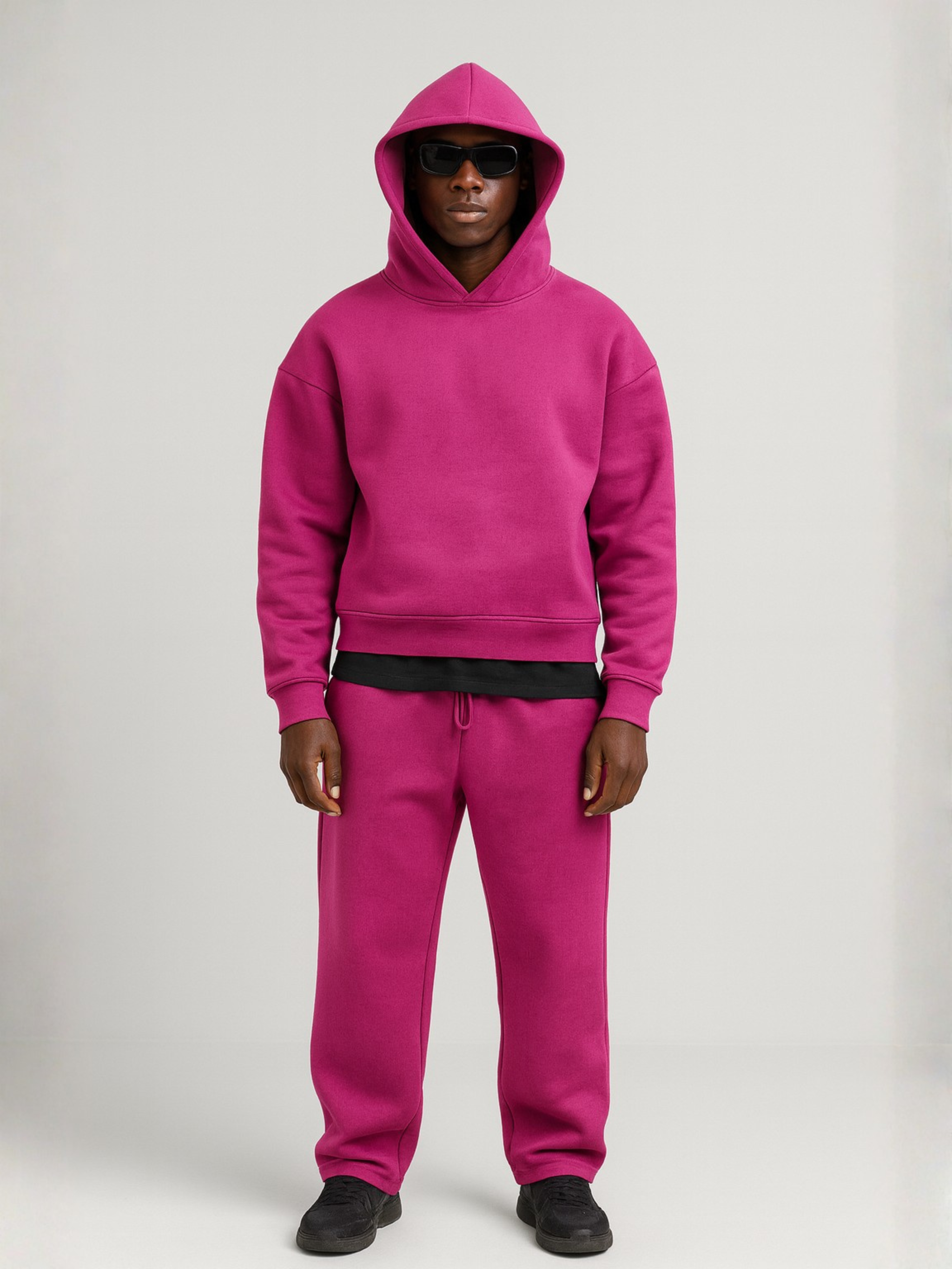 Męski dres oversize – bluza z kapturem i spodnie jogger – zdjęcie 1