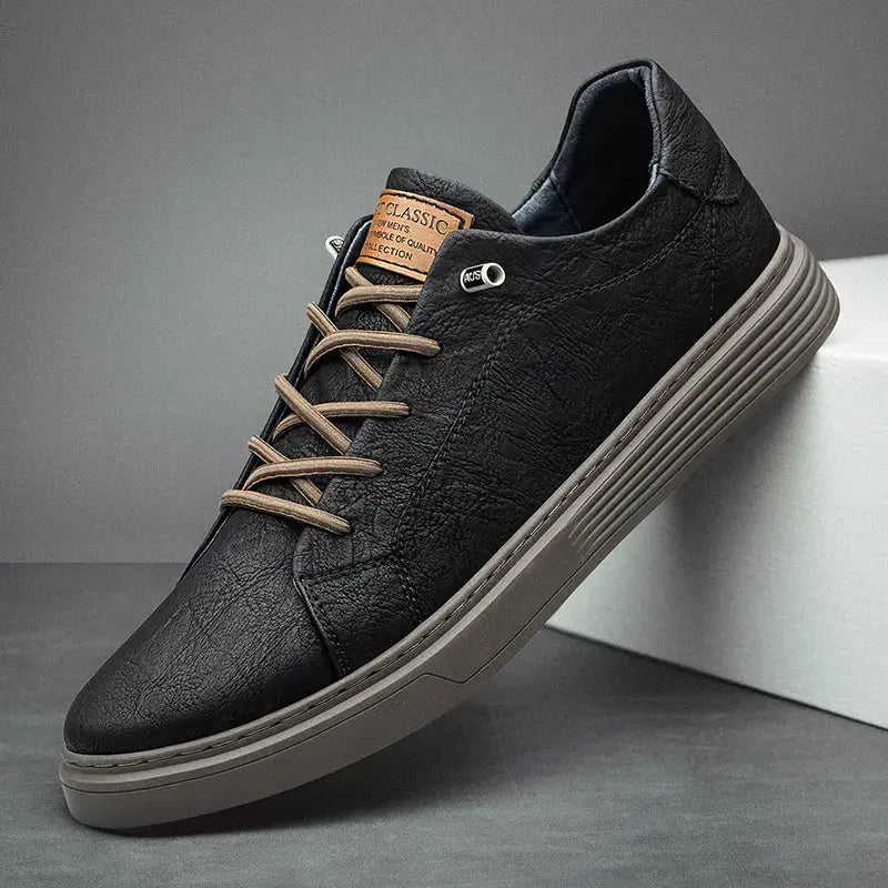 Męskie sneakersy ze skóry syntetycznej – miękka amortyzująca podeszwa – Czarny
